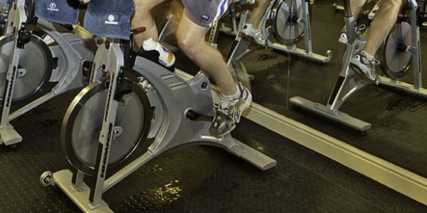 bicicleta en el gimnasio